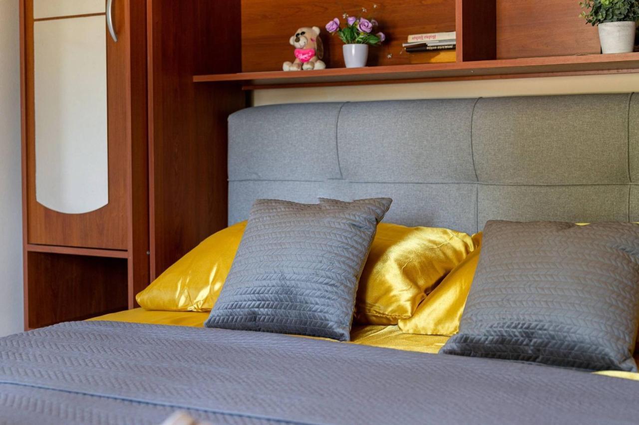 Apartment Lotus トロギール エクステリア 写真
