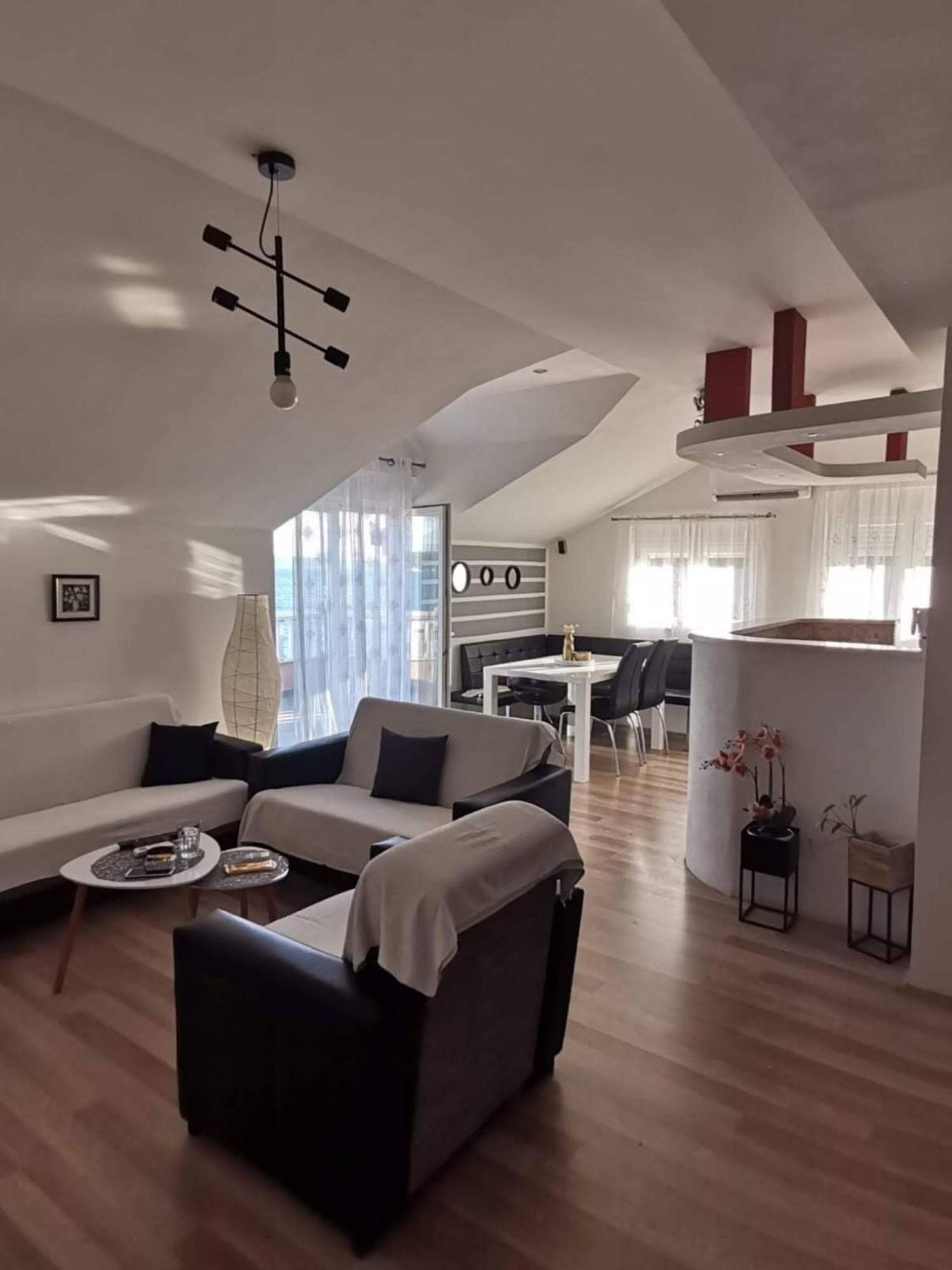Apartment Lotus トロギール 部屋 写真